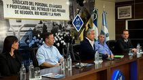 rolando figueroa: cuando asumimos, el 110% de las regalias de vaca muerta se usaba para pagar sueldos