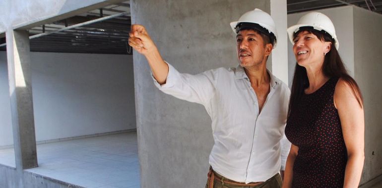 La ministra de Desarrollo Humano, Gobierno Locales y Mujeres, Julieta Corroza, junto a Oscar Sarhan, Subsecretario de Cultura. La ministra de Desarrollo Humano, Gobierno Locales y Mujeres, Julieta Corroza, junto a Oscar Sarhan, Subsecretario de Cultura.