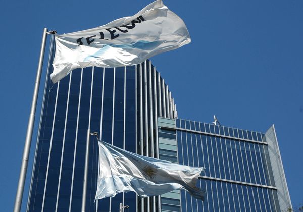 Fintech quiere comprar Telecom