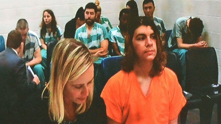 Alertada por la anciana