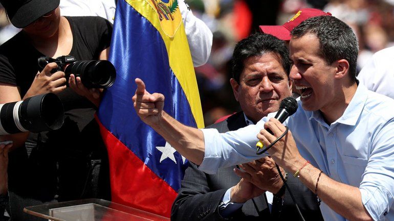 Juan Guaidó llamó a la rebelión