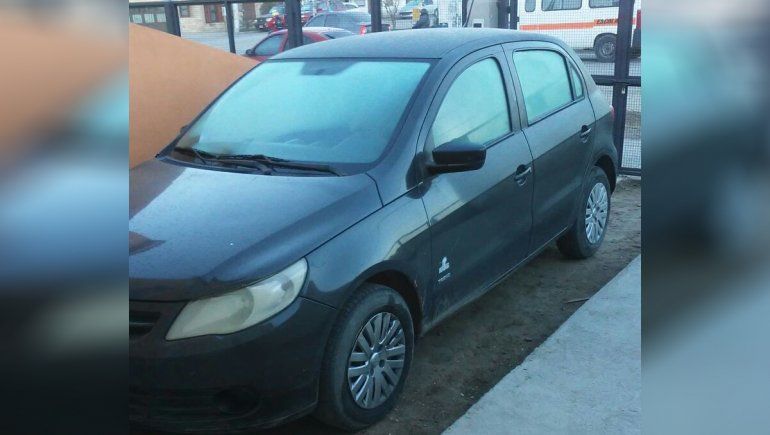 Barrio Belgrano: se bajó a comprar carne y le llevaron el auto