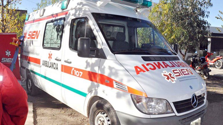 El desesperado pedido de ambulancieros: los automovilistas no les ceden el paso