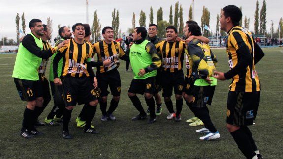 Schomberger, Tanfulla, Midolini, Duna, Hours y Torres no faltaron nunca. El arquero Schomberger es el único que tiene asistencia perfecta en el once titular. &nbsp;