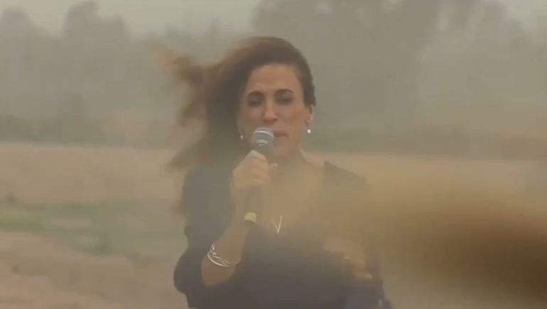 Video: el viento sorprendió a Tolosa Paz y se hizo tendencia