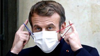 francia: macron promete hacer enojar a los no vacunados
