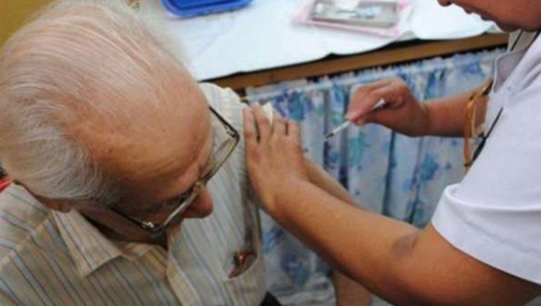 Vacunación antigripal para afiliados de PAMI en las farmacias