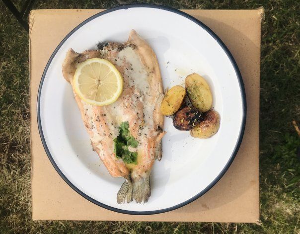 Receta: trucha a la manteca con papines