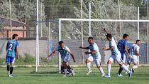 regional amateur: goleada contundente, incidentes y clasificados a cuartos