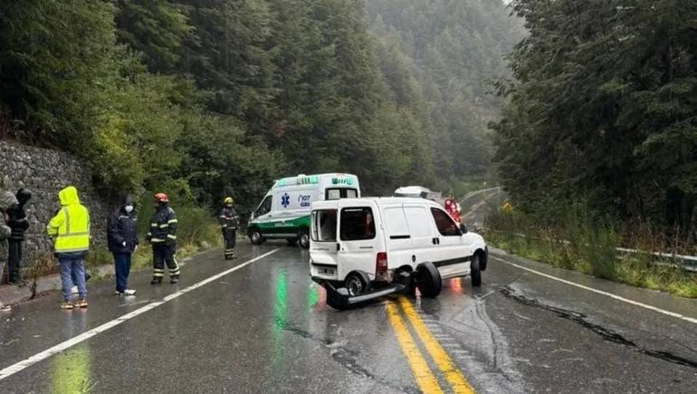 Dos conductores se salvaron de milagro tras choque frontal en la Ruta 40