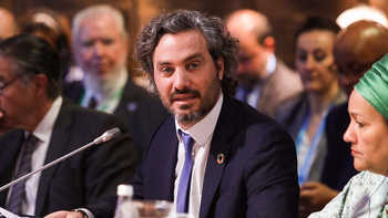 Santiago Cafiero criticó a Milei por su postura ante Brasil y China. Santiago Cafiero criticó a Milei por su postura ante Brasil y China.