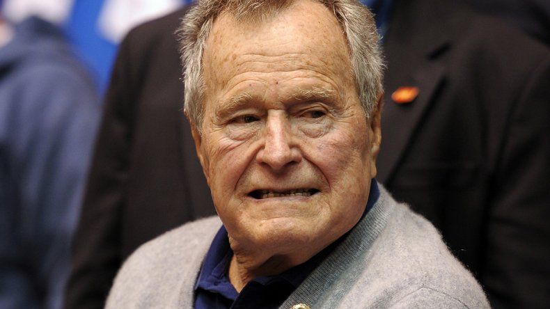 Hospitalizaron al ex presidente George H. W. Bush