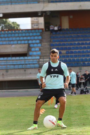 Selección con Huevo: el neuquino Acuña, cada vez mejor