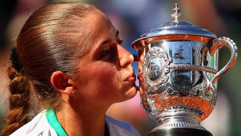La letona Jelena Ostapenko se consagró campeona de Roland Garros