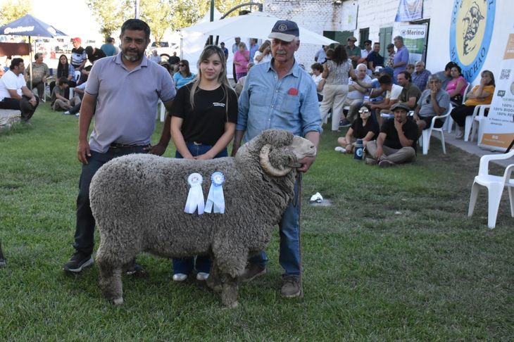 Ejemplar Laguna El Condor, el mejor pago de la exposición. Ejemplar Laguna El Condor, el mejor pago de la exposición.