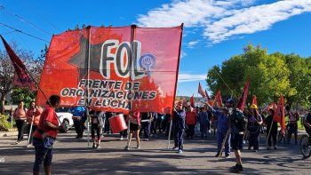Allanamientos a organizaciones sociales: la letra chica del convenio entre Provincia y el FOL