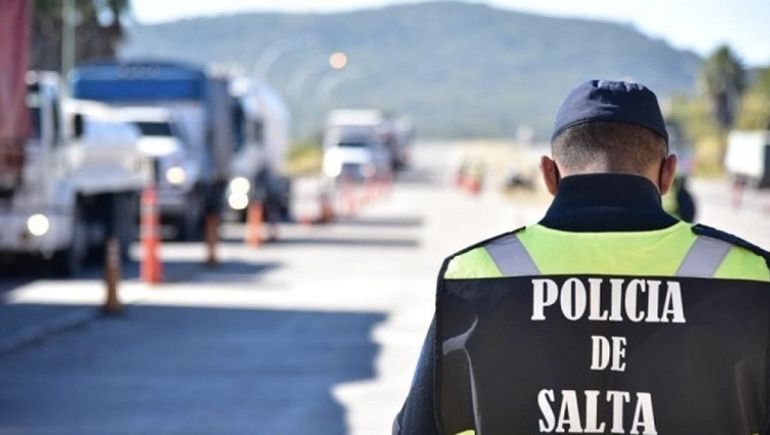 Una nena se cayó de su auto y una 4x4 la atropelló y la mató