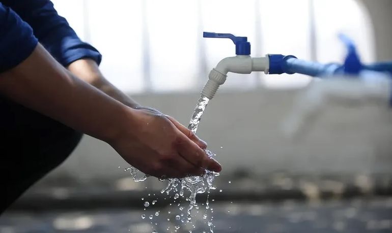 Chau derroche: evalúan instalar medidores de agua en Neuquén