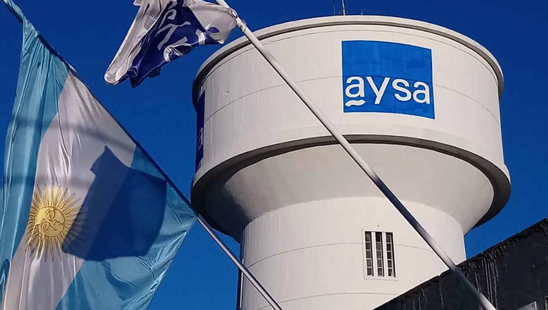 El Gobierno pone en marcha la privatización de Aysa