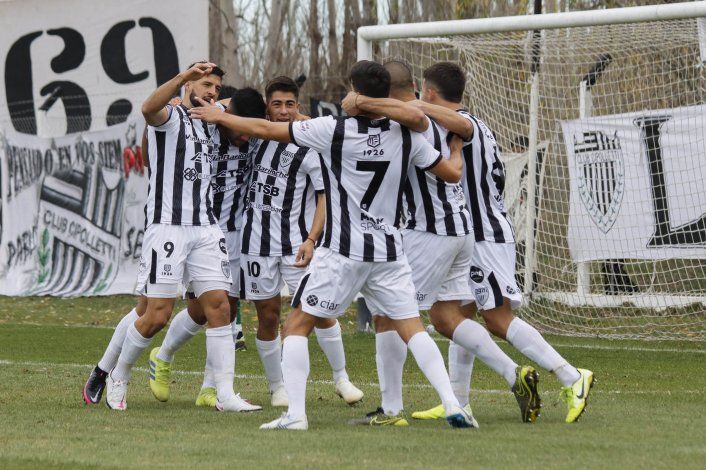 Cipo va por todo frente a Camioneros: Hora y TV