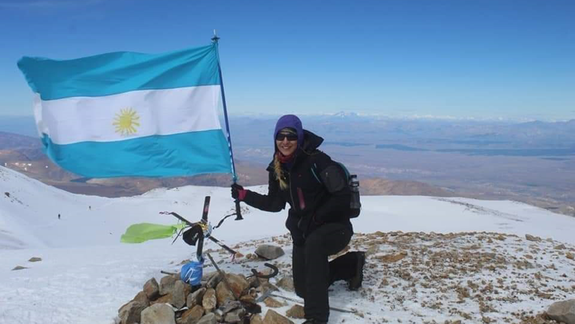 La profe de Las Ovejas que sueña alto y quiere hacer cumbre en el Aconcagua