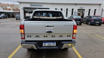 La Ford Ranger estaba en la localidad de Monte Caseros, en Corrientes: una auditoría realizada en mayo reveló que desapareció de la flota oficial de Chubut entre 2017 y 2018. La Ford Ranger estaba en la localidad de Monte Caseros, en Corrientes: una auditoría realizada en mayo reveló que desapareció de la flota oficial de Chubut entre 2017 y 2018.