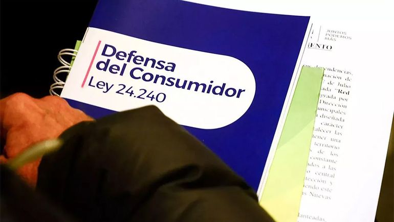 No le descontaron $200 en un supermercado y ahora deberán pagarle más de $120 mil