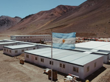 Mina Regenerativa: Los Azules confirma viabilidad económica con la meta de ser la primera mina de cobre regenerativa de Argentina, produciendo cátodos de 99,99% de pureza con un impacto ambiental reducido.