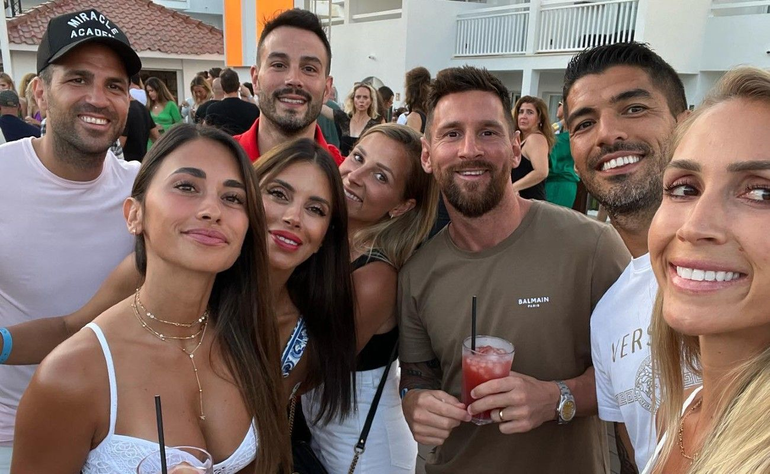 Es viral: encontró a Messi y Antonela y se mandó un blooper