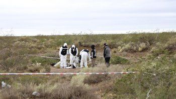 hallaron el cuerpo de una mujer en un descampado de allen hallaron el cuerpo de una mujer en un descampado de allen