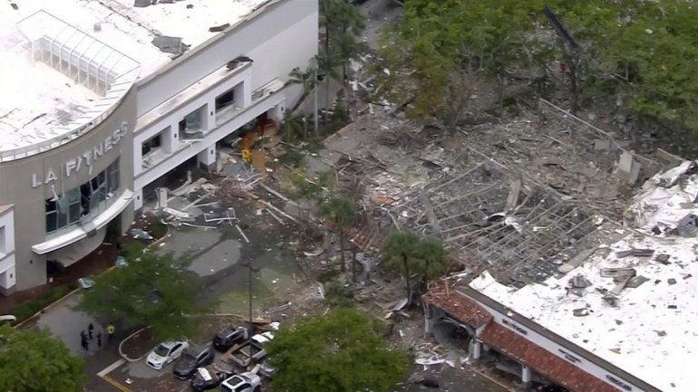 Al menos 15 heridos tras la explosión de un shopping en Florida
