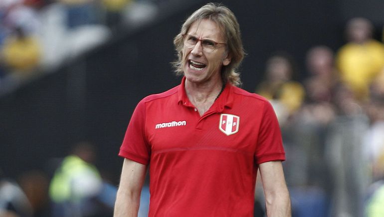 Ricardo Gareca, el preferido de Riquelme para reemplazar a Battaglia.