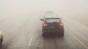 Dejar poca distancia, un error que cometen los conductores en la niebla.&nbsp;