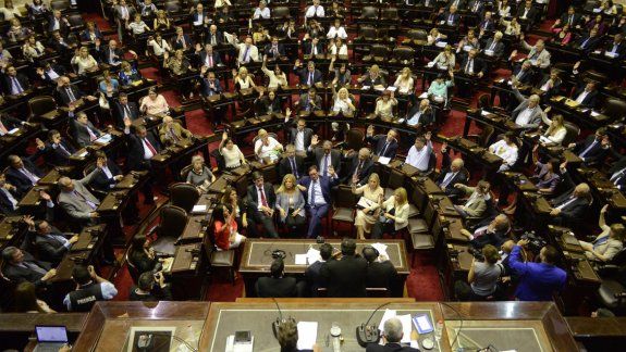 El Gobierno llamó a sesiones extraordinarias por decreto