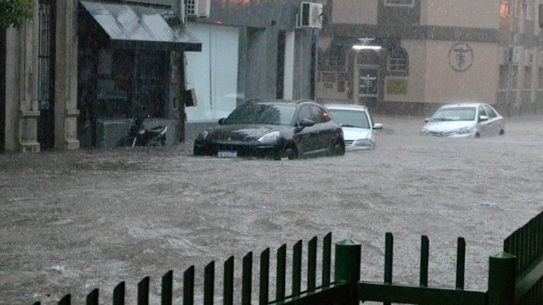 Graves inundaciones afectan a Chaco y Corrientes