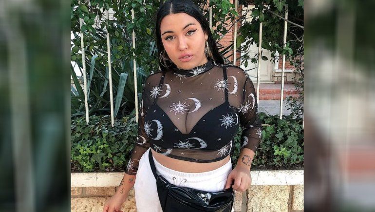 Una influencer confesó que había violado a un joven y estalló una polémica