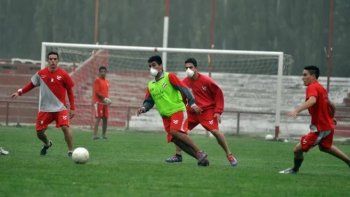 ¿vuelve el futbol 5? provincia analiza habilitar mas deportes ¿vuelve el futbol 5? provincia analiza habilitar mas deportes
