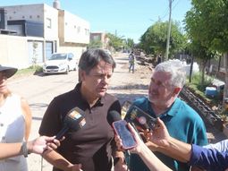 El intendente Mariano Gaido recorrió el barrio Círculo Policial El intendente Mariano Gaido recorrió el barrio Círculo Policial