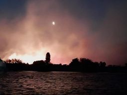 Chubut: nuevos focos de incendio en el Parque Nacional Los Alerces. Chubut: nuevos focos de incendio en el Parque Nacional Los Alerces.