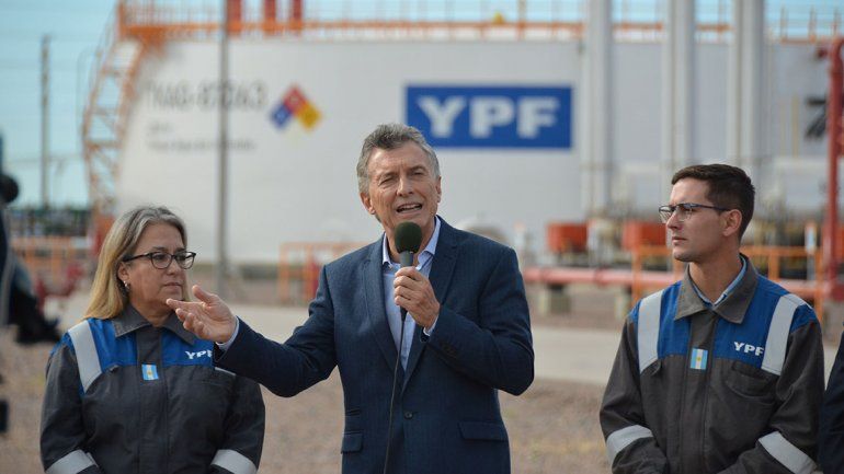 Macri celebró primera exportación de GNL de Vaca Muerta
