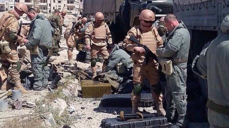 Putin ordenó la retirada tras visitar la base en Latakia.