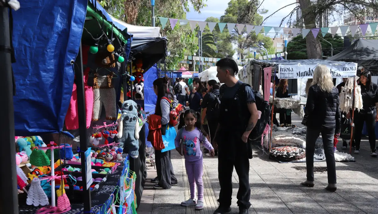 ¿Qué se puede comprar por menos de $15.000 en la Feria Nacional de Artesanos?