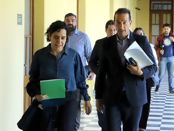 Carla Pogliano, secretaria de Hacienda y Finanzas y Jorge Tobares, ministro de Gobierno de la provincia de Neuquén. Carla Pogliano, secretaria de Hacienda y Finanzas y Jorge Tobares, ministro de Gobierno de la provincia de Neuquén.