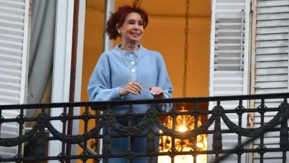 Cristina Kirchner presa: la Justicia recibió 700 mails de personas que quieren visitarla