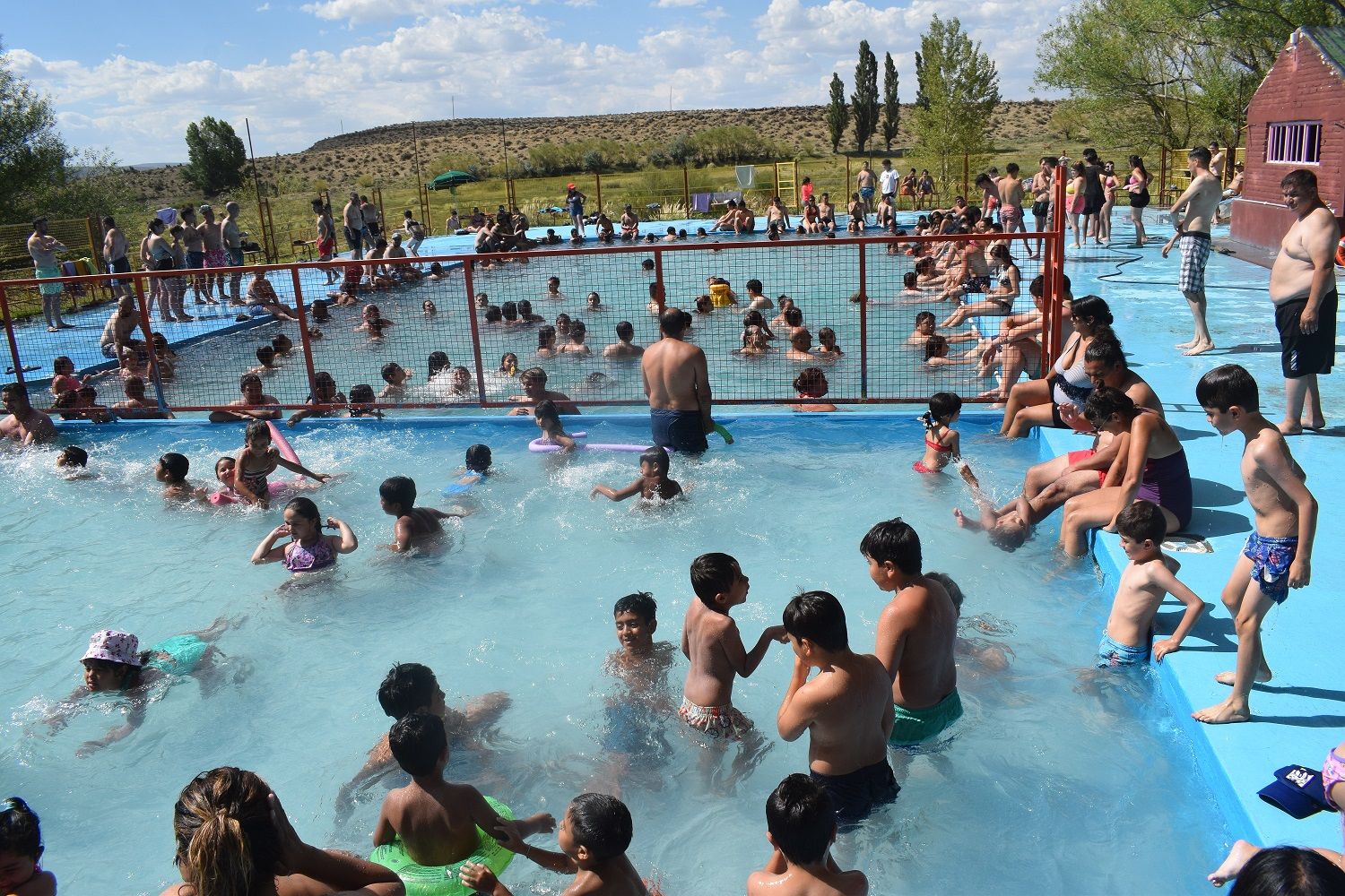 El oasis entre las chacras que es furor en el centro neuquino