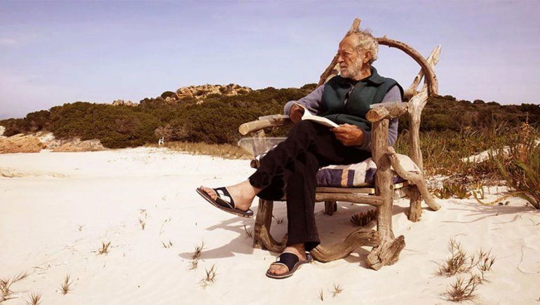 Abandonará la isla en la que vivió solo por más de 30 años