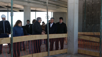 Gaido y Figueroa anunciaron que una nueva nave del Polo Tecnológico será inaugurada en septiebre.