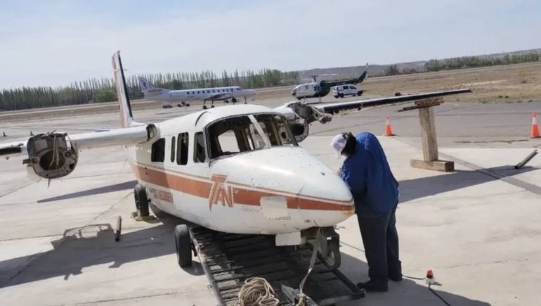 El viejo avión de Tan a punto de convertirse en monunento en Neuquén