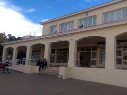 El CERET de Comodoro Rivadavia, donde funciona el ISET 812 de Chubut. El CERET de Comodoro Rivadavia, donde funciona el ISET 812 de Chubut.