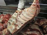 El asado, pasó a ser un bien de lujo por los consumidores. Otra promesa del Gobierno Nacional que nunca se materializó.